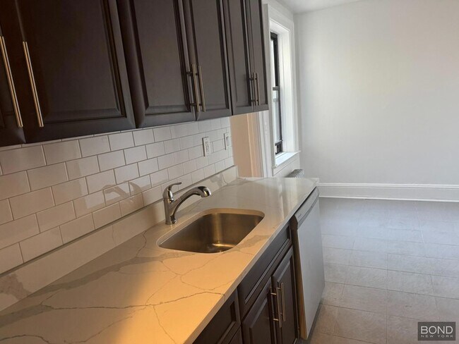Photo - 32-15 35th St Unit F5