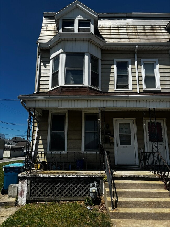 Building Photo - 514 N Highland Ave Unit 3
