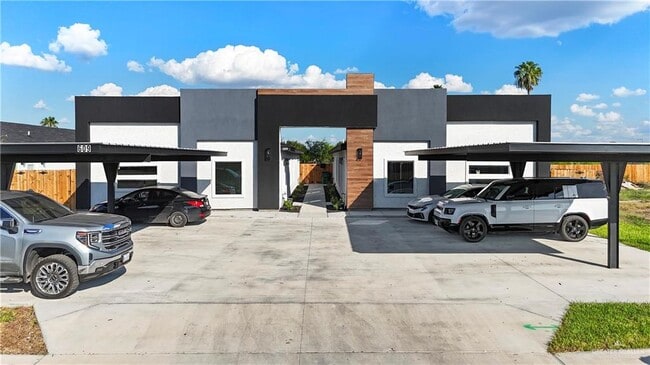Building Photo - 10 Buccaneer Dr Unit 3