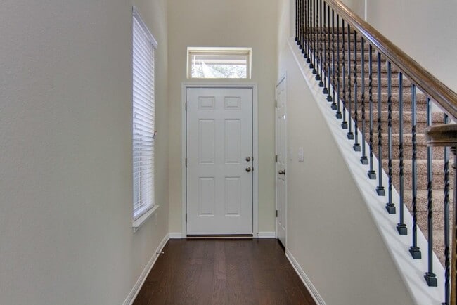 Photo - 3240 E Whitestone Blvd