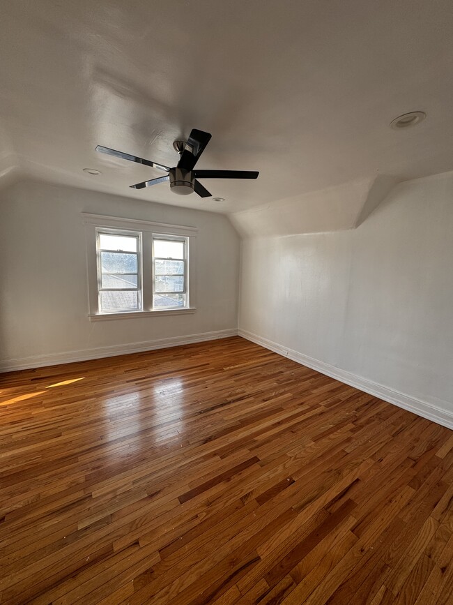 master bedroom - 180 Summerfield Ave Unit 180 Summerfield Avenue