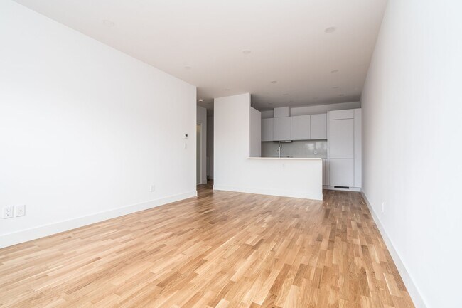 Photo - 111 Lawton Blvd Unit 610