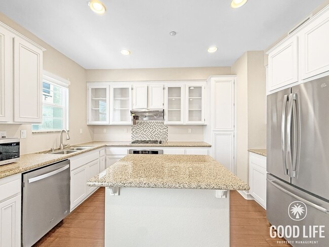 Building Photo - Spacious 3-Bedroom Home in Rancho Bernardo with Community Pool, Spa & 2-Car Garage