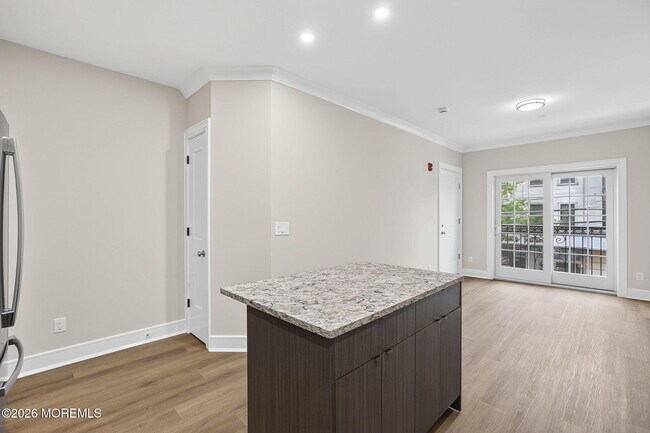 Photo - 112 Brighton Ave Unit 2B