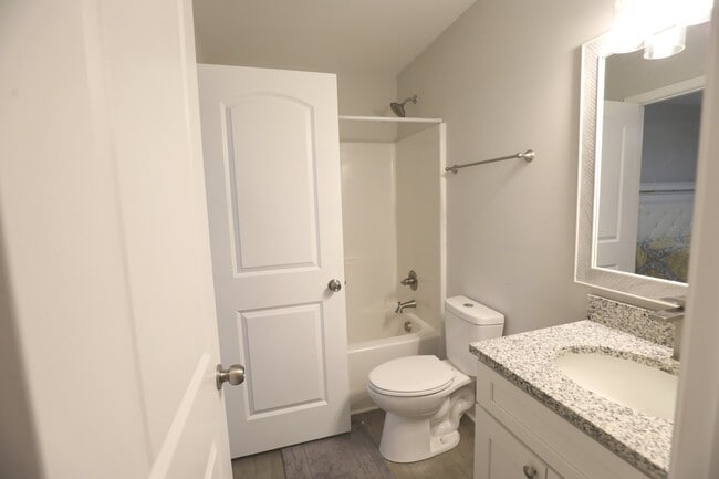 Photo - 1701 Tuxedo Junction Rd