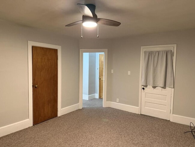 Building Photo - 214 Logan Blvd