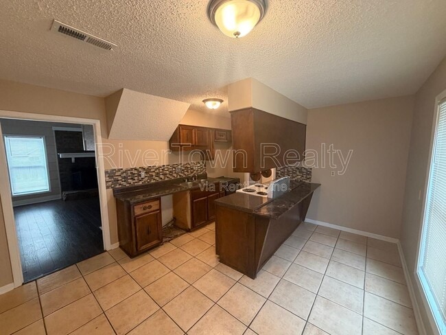 Photo - 5303 Sunray Dr