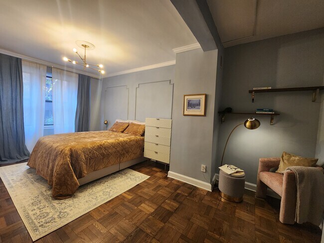 Photo - 2515 K St NW Unidad 504