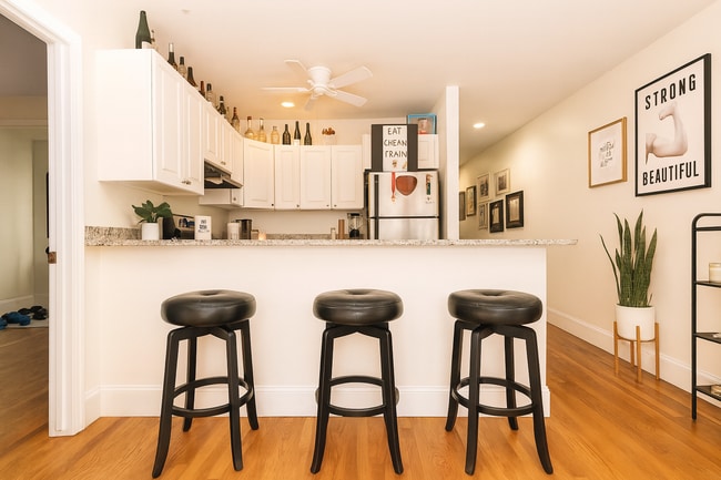 Photo - 60 Egmont St Unit 4B