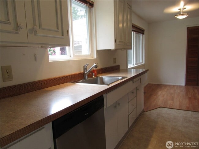 Photo - 3bd/1ba Kirkland Home