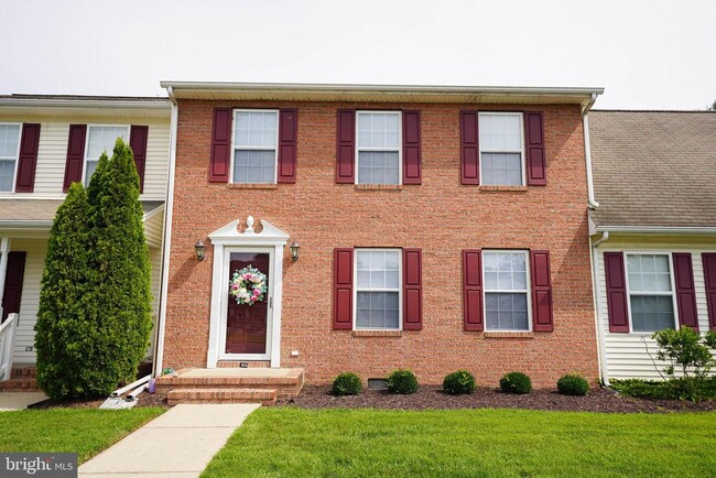 Photo - 1011 Sandstone Ct Townhome