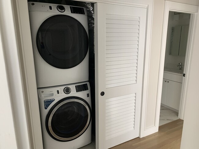 Photo - 285 Lamartine St Unit 2