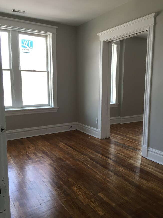 Photo - 3612-14 Hartford Unit 3612 2F