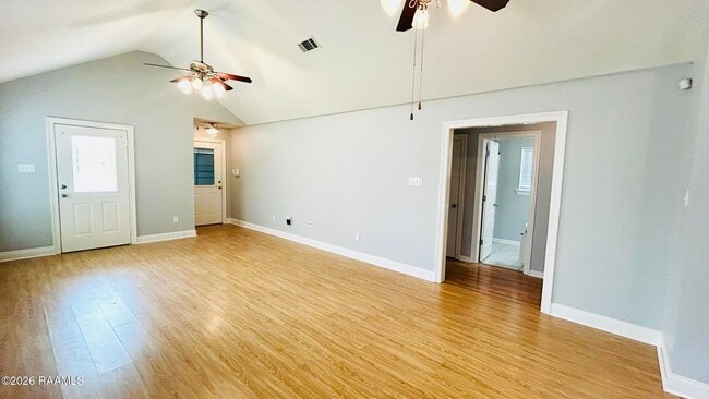 Photo - 18012 Woodhaven Dr