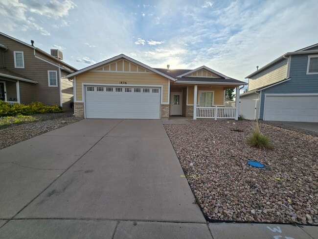Photo - 1836 O Neal Ave Casa