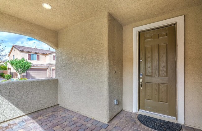 12308 Kings Eagle St