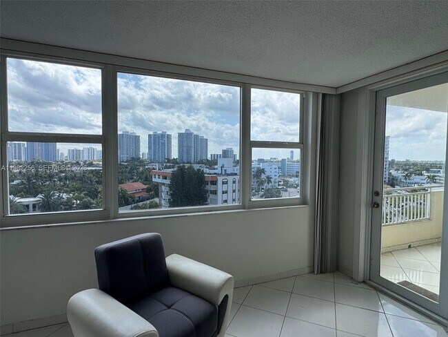 Photo - 3180 S Ocean Dr Unit 721