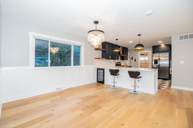 Photo - 339 Lincoln Ave