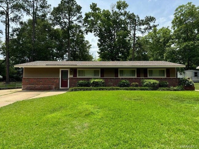 Building Photo - 750 Marquette Dr