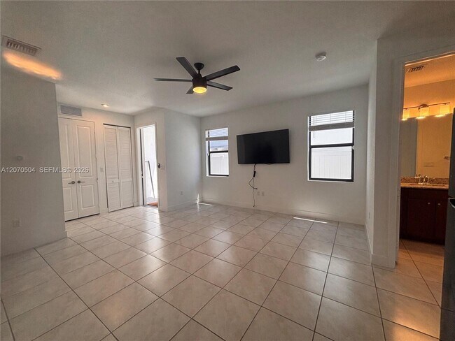 Photo - 23400 SW 108th Ave Unit 1