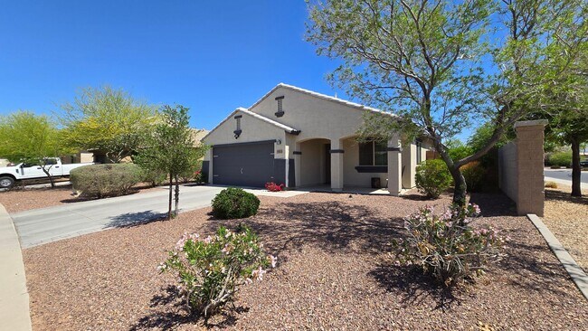 Photo - Beautifully updated home in Las Brisas Community of Goodyear!