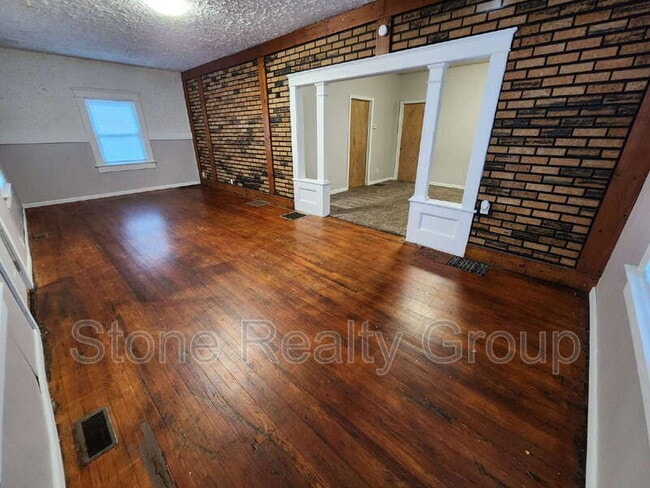 Photo - 1655 2nd Ave