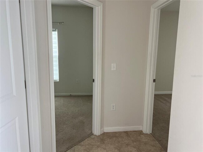 Photo - 1052 Kobuk St