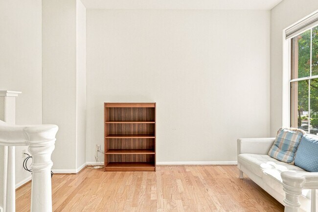 Photo - 151 Pacchetti Way