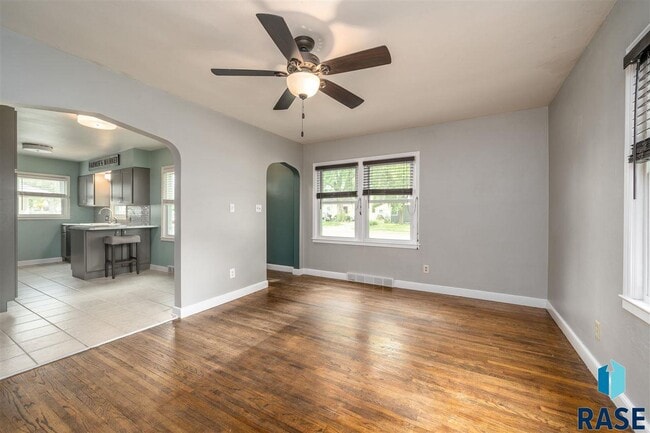 Photo - 2801 S Duluth Ave