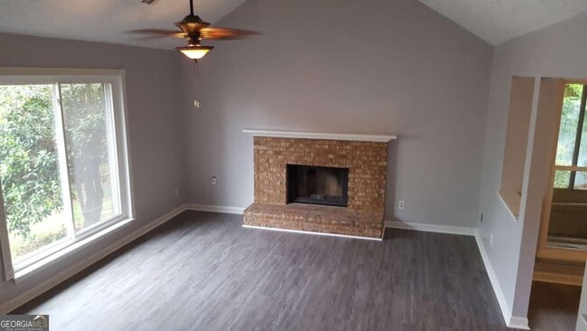 Photo - 1252 Minhinette Dr