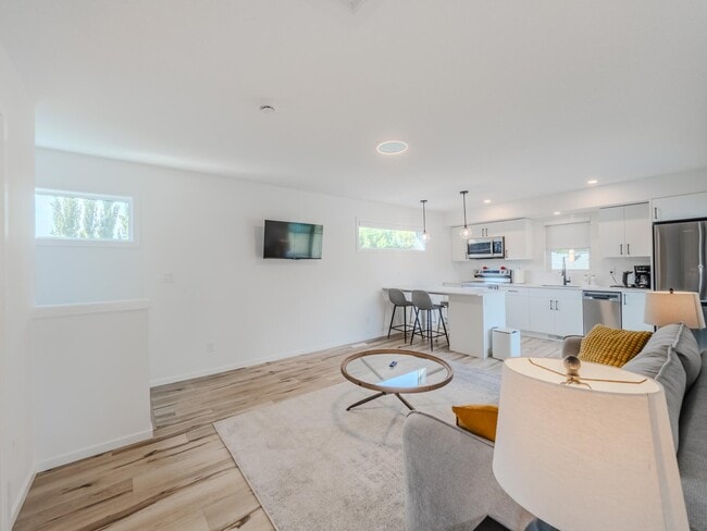 Photo - 113 113 Ave NW Unit 9107G