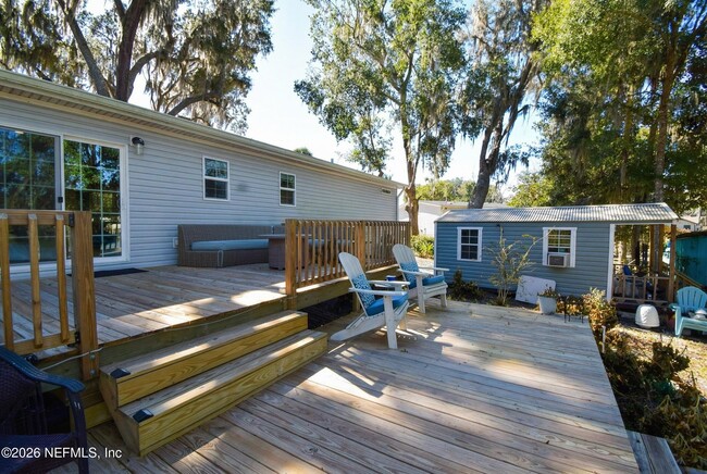 Photo - 204 Lakeview Dr