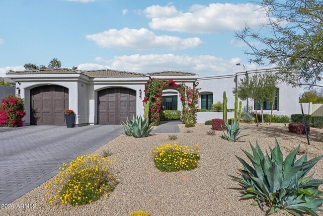 Building Photo - 9899 N 79th Way