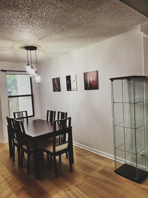 Photo - 742 Trekker St