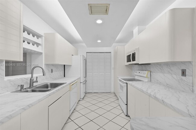 Photo - 11620 SW 179th Terrace