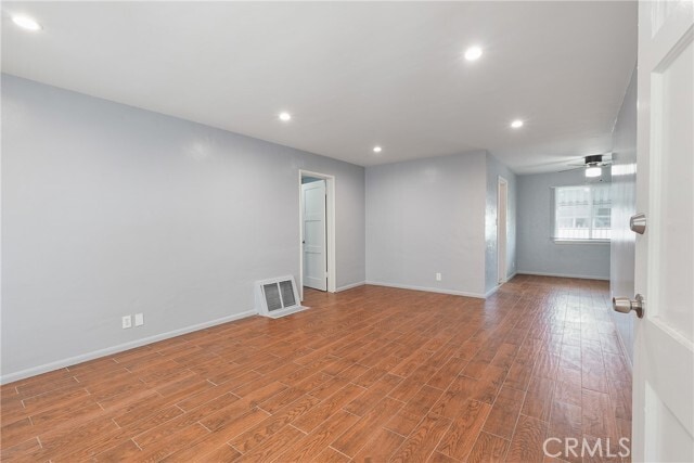 Photo - 5334 Cleon Ave Unidad 1