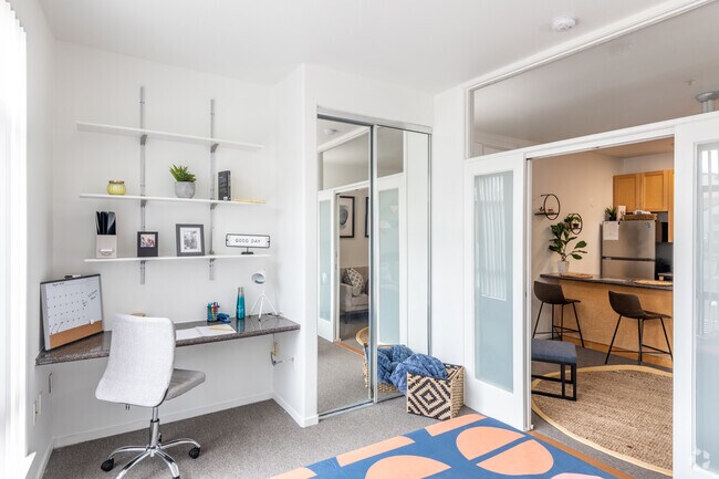 2BR, 1 BA