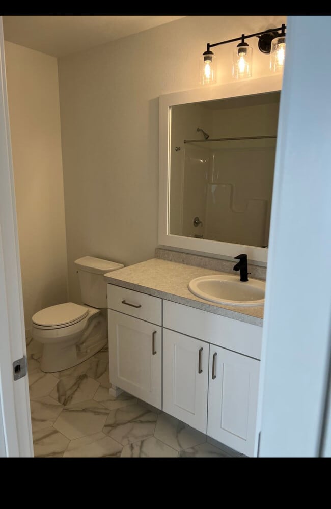 Photo - 4951 37th Ave S