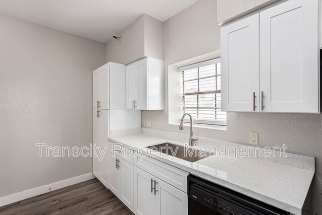 Photo - 8020 E Thomas Rd