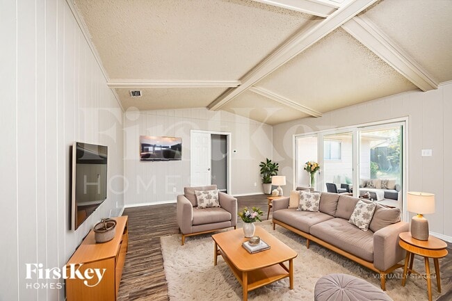 Photo - 2912 Yorktown Rd