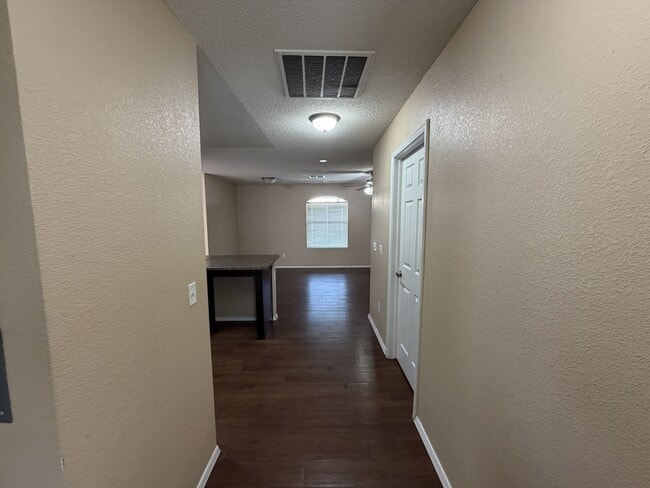 Photo - 9811 Socorro Rd