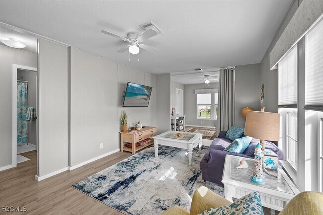 1747 Beverly Dr