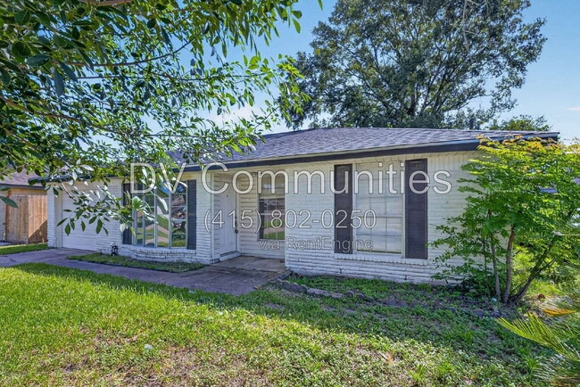 Building Photo - 15331 Campden Hill Rd