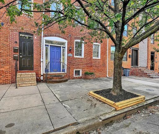 Front Door - 1005 S Kenwood Ave Unit Apt A