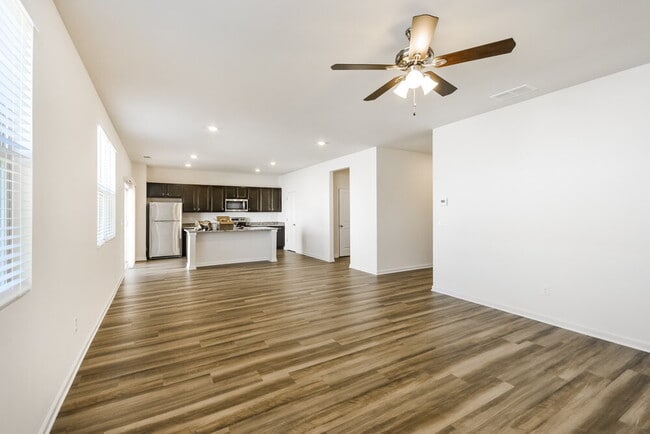 Photo - 637 Moorings Ave