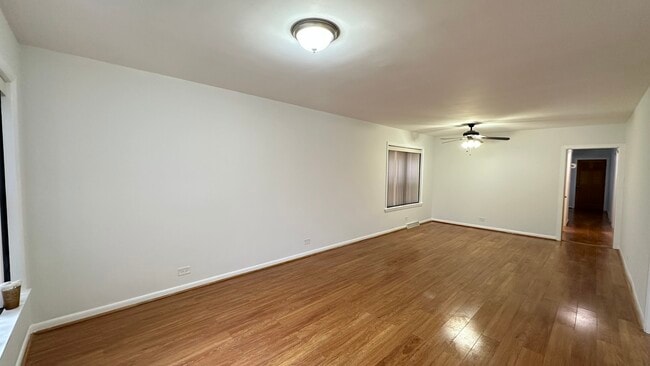 Photo - 2745 W Berwyn Ave Unit 1