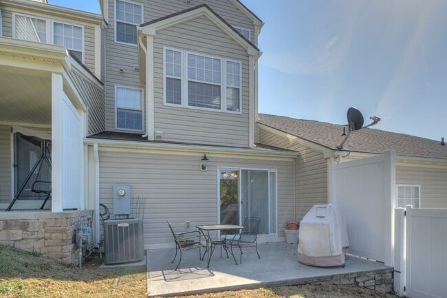 Photo - 315 Huff Heritage Ln