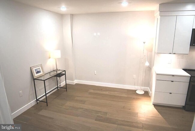 Photo - 1208 M St NW Unit 2