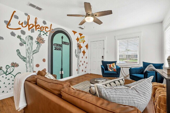 Photo - Fully Furnished Rental in Tech Terrace!!!
