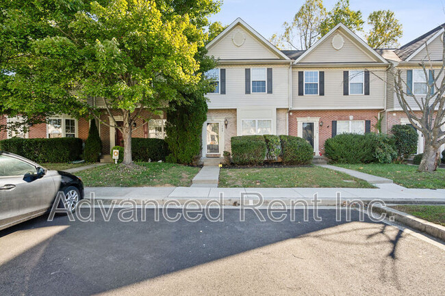 Photo - 368 Foreland Garth Townhome